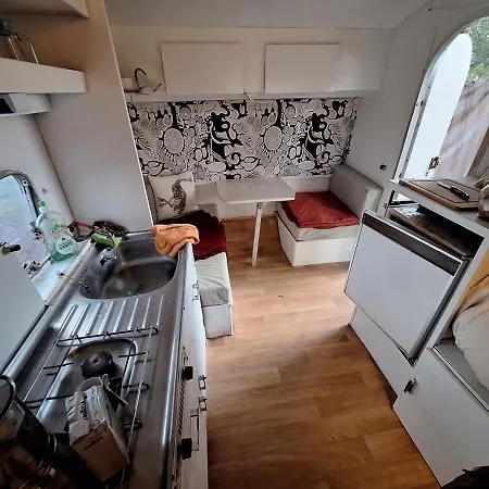 Caravane Janis On The *