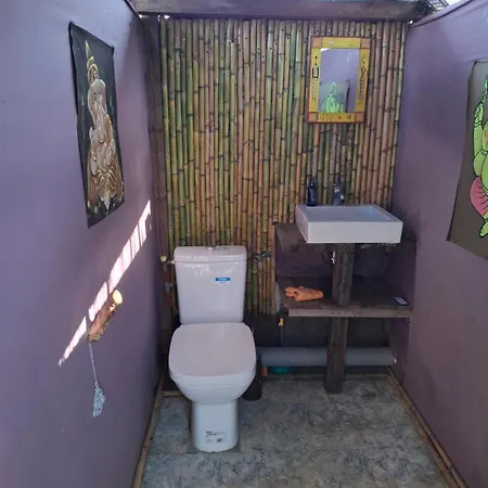 Kemping Caravane Janis On The *