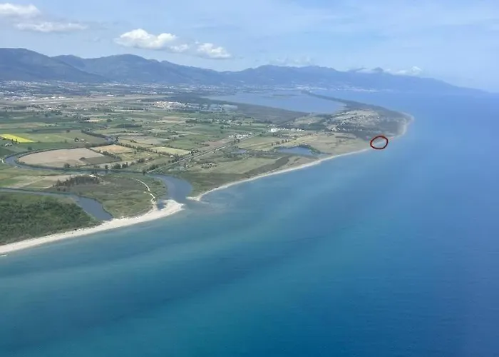 Caravane Janis On The Lucciana (Corsica)